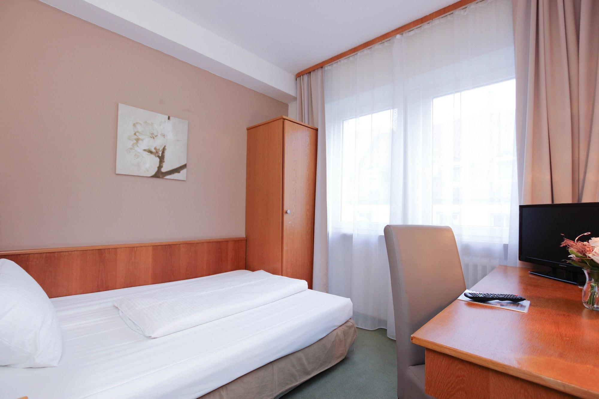 City Hotel Wuerzburg Екстер'єр фото