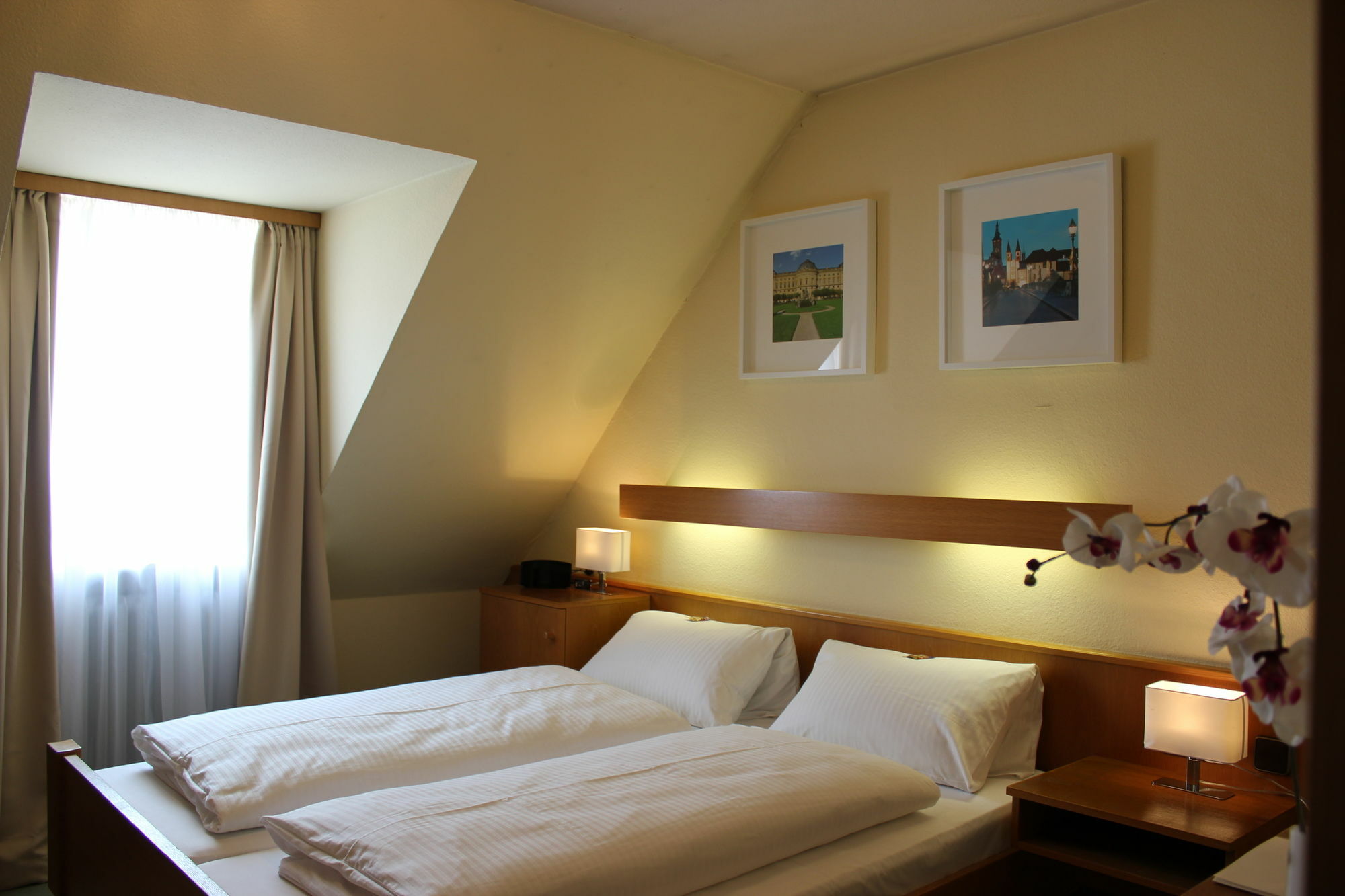 City Hotel Wuerzburg Екстер'єр фото